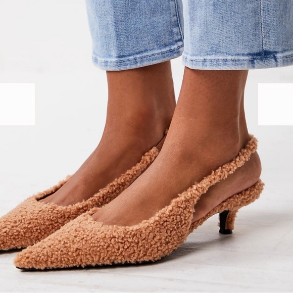 Gianni Bini Shoes - Gianni Bini Tan Fuzzy Heels